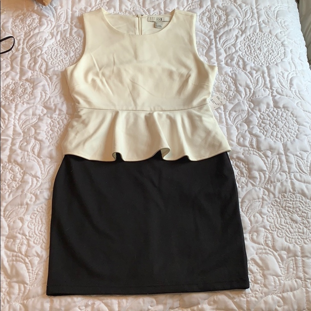 XXI dress